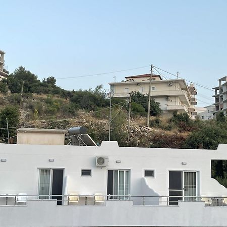 Keivi Guesthouse Sarande Exterior photo